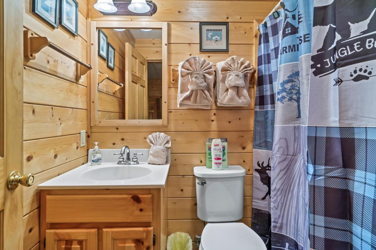 Cozy Log Cabin!! In Heart Of Pf & Close To The Smokies Pigeon Forge Exteriör bild