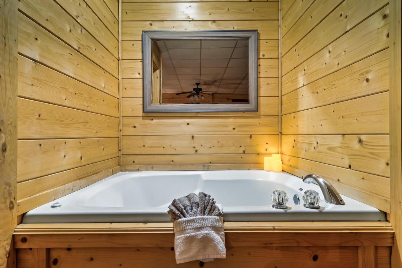 Cozy Log Cabin!! In Heart Of Pf & Close To The Smokies Pigeon Forge Exteriör bild