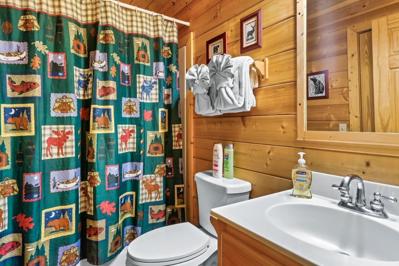 Cozy Log Cabin!! In Heart Of Pf & Close To The Smokies Pigeon Forge Exteriör bild