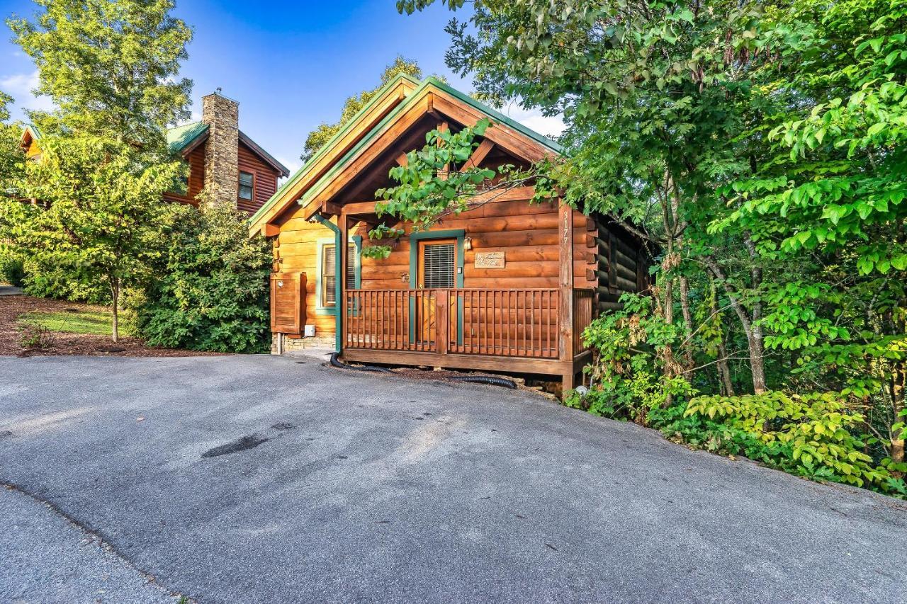 Cozy Log Cabin!! In Heart Of Pf & Close To The Smokies Pigeon Forge Exteriör bild