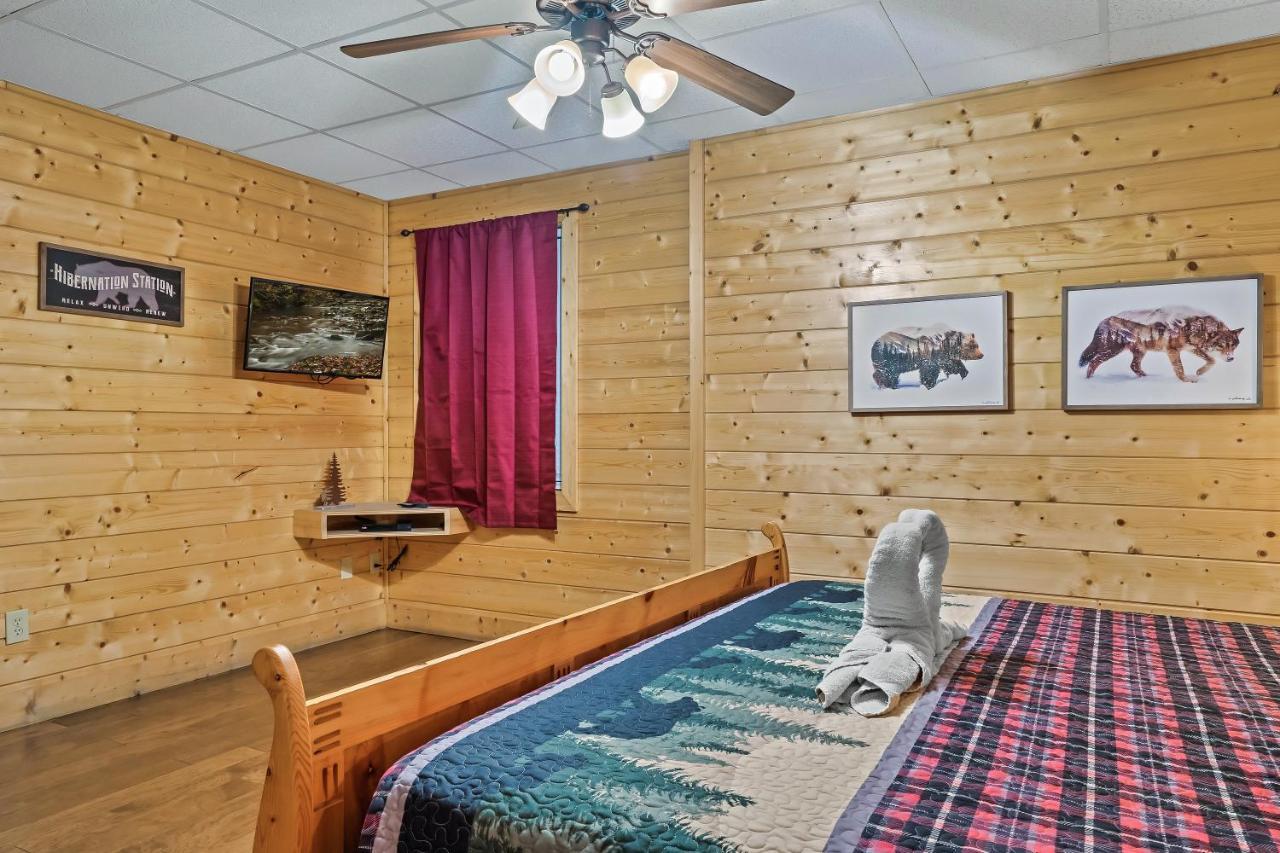 Cozy Log Cabin!! In Heart Of Pf & Close To The Smokies Pigeon Forge Exteriör bild